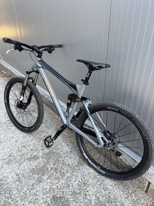 Колело Canyon nerve 26” мекица