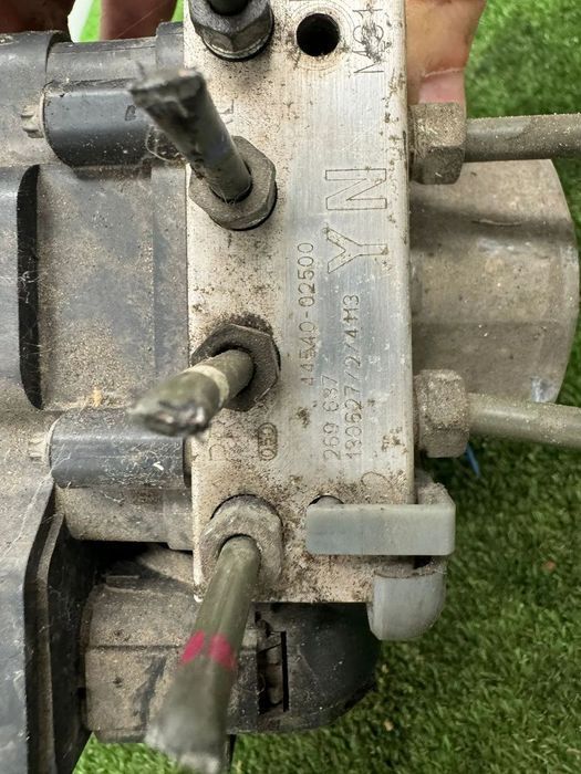 pompa abs toyota auris 2012-2018, 44540-02500, 269637, 130627/2/4113, yn