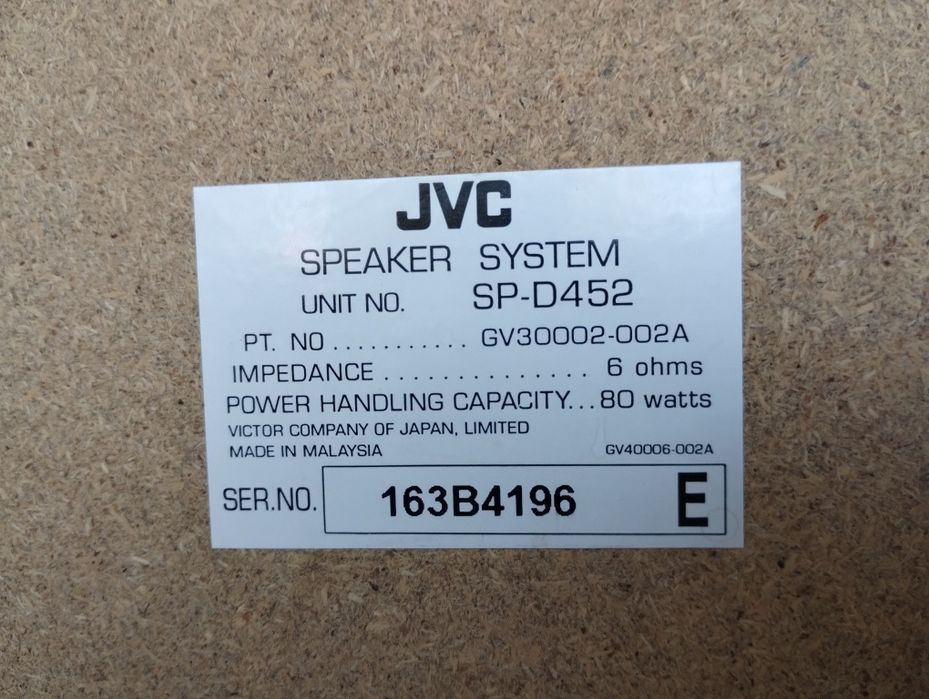 Уредба Sony LBT-D109 + 2бр. колони JVC SP-D452