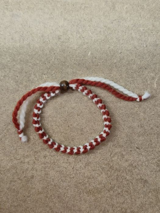 Детски, мъжки и дамски Мартеници и Десетки