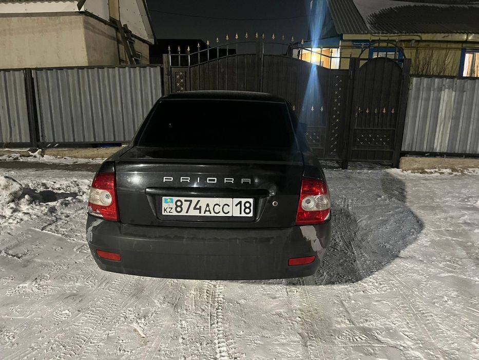 Приора седан 2007