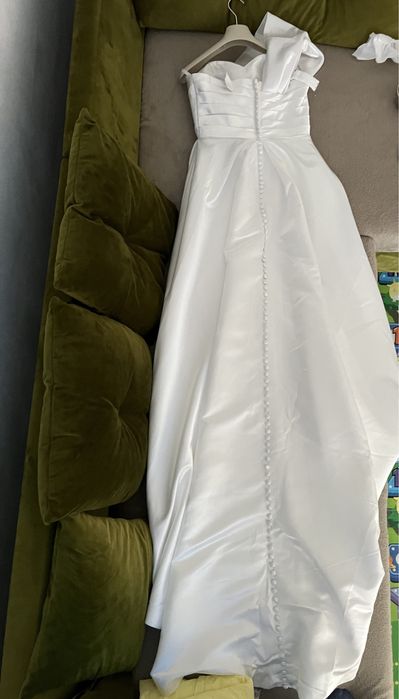 Rochie de mireasa noua