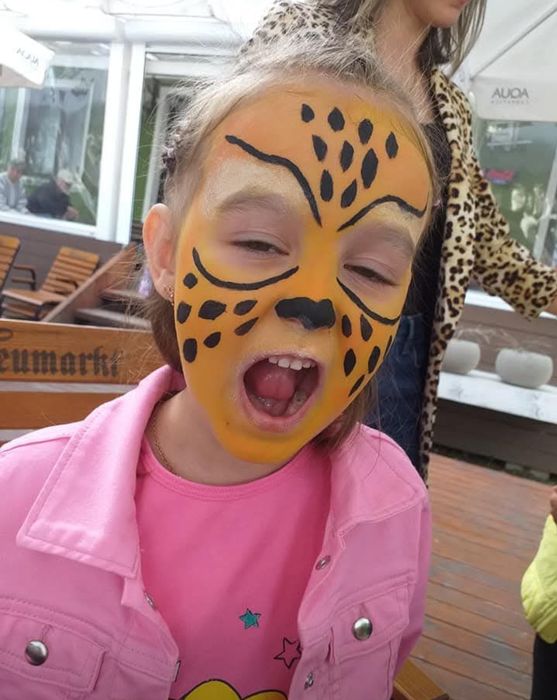 Pictez copiii la petreceri aniversare