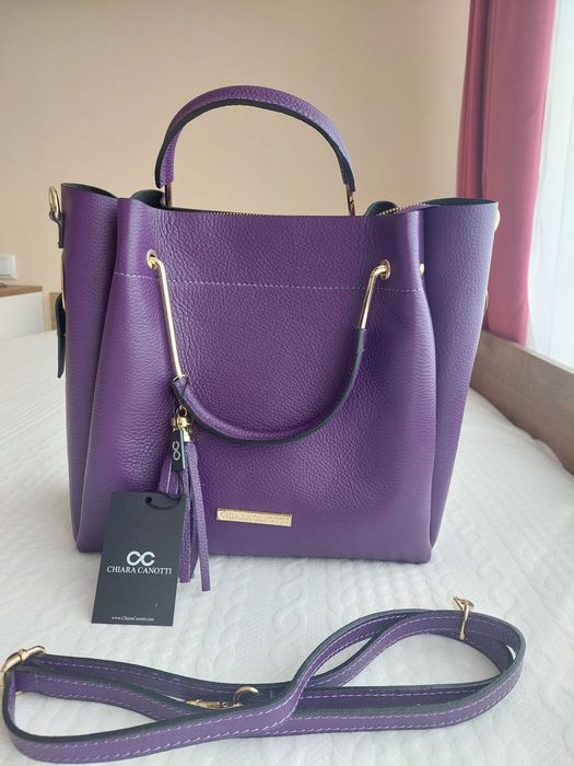 Chiara Canotti - Кожена чанта с декоративни пискюли, Тъмно лилаво