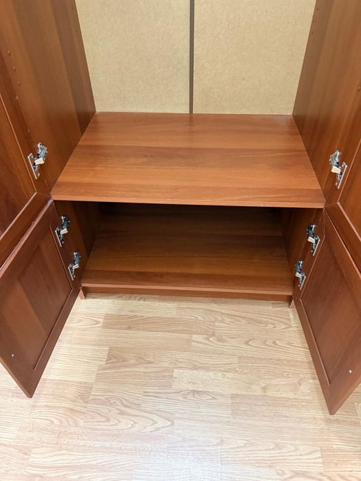 Шкаф узкий и широкий