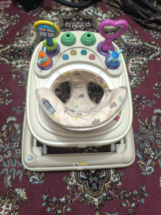 Продам ходунки детские