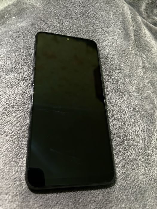 Продаётся смартфон Редми Нот 12