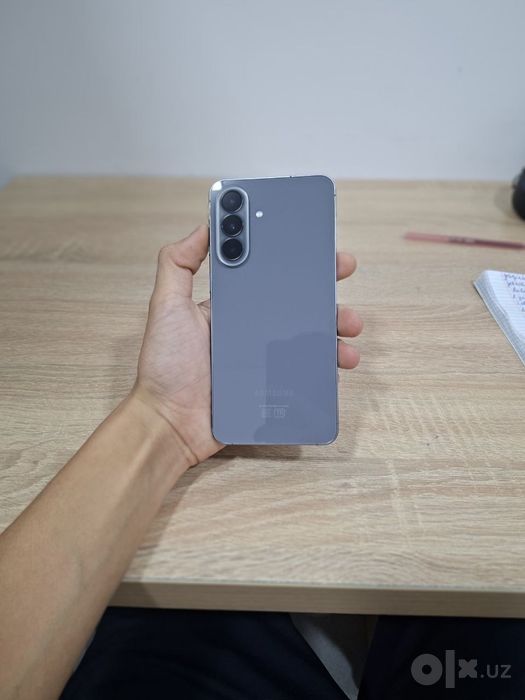 Samsung A57 holati ideal