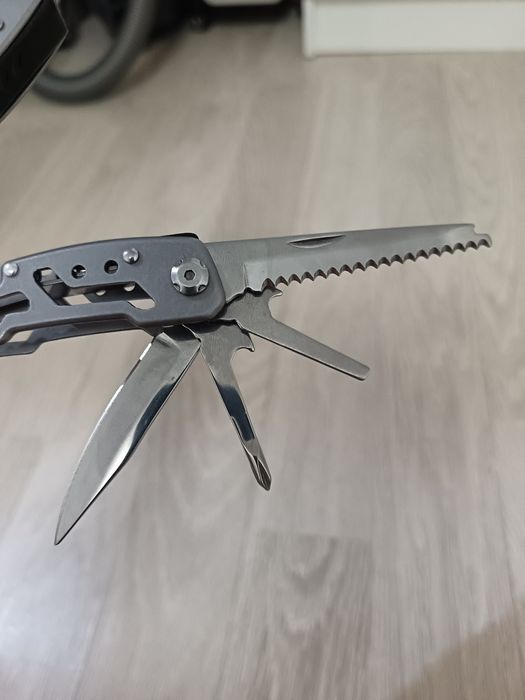 Мультитул новый.