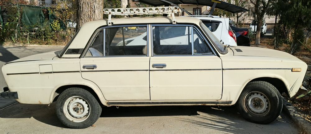 Продаю машину ВАЗ-2106