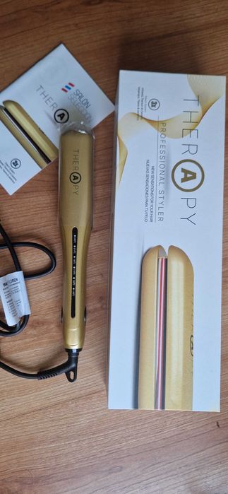 Професиинална преса за коса Therapy Professional Styler - чисто нова