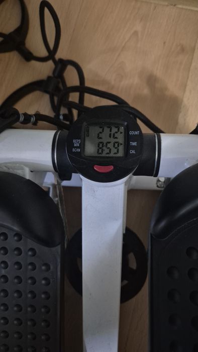 Продаю степпер в хорошем состоянии