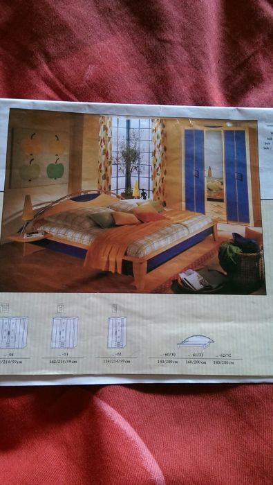 Спалня с матрак, подматрачна рамка и калъф за матрака