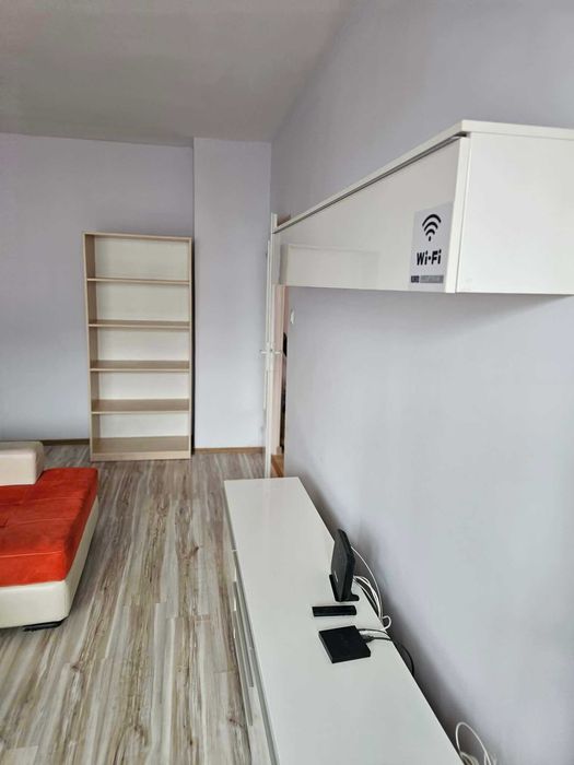 Двустаен ап. под наем в кв. Дружба 2