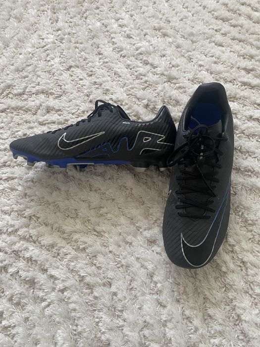 Ghete de fotbal Nike Mercurial