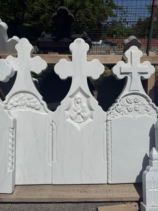 Depozit Marmură Cruci Marmura Cruci Granit Mozaic