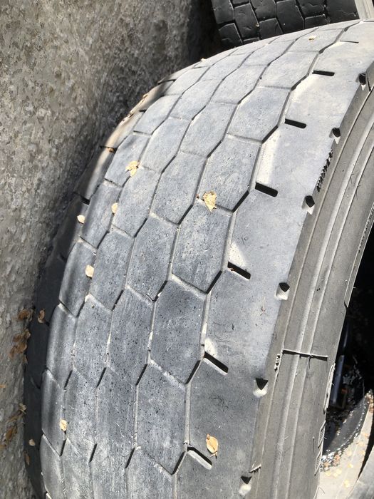 Продам резину на прицеп