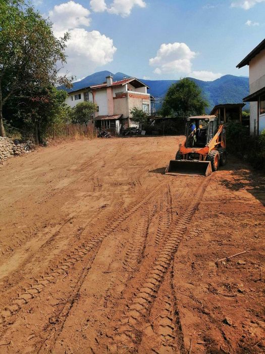 Услуги с мини багер ,Бобкат и Камиони до 10 тона.град Дупница.