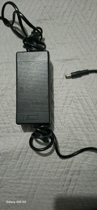 Încărcător Myria MY7019 42V 1.5A, trotinetă electrică