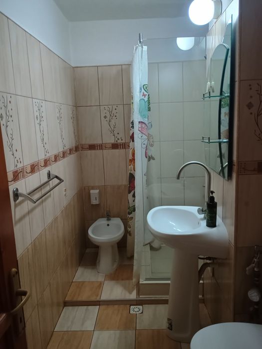 Chirie apartament