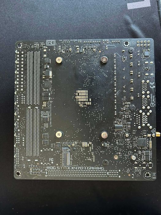 Placa de baza ITX ROG STRIX X470-I + RYZEN 7 5700G + 32 GB RAM 3200 Mhz DDR4 - High End AM4 - APU