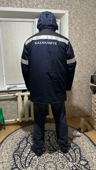 Продается зимняя спецодежда
