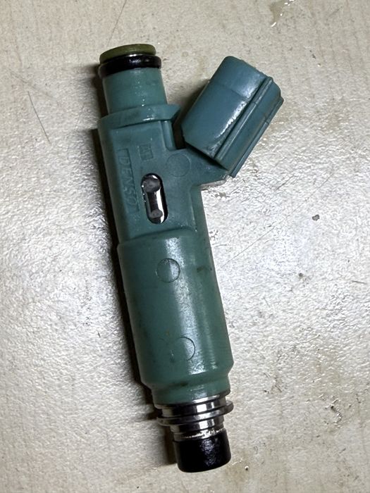 Форсунок для Toyota