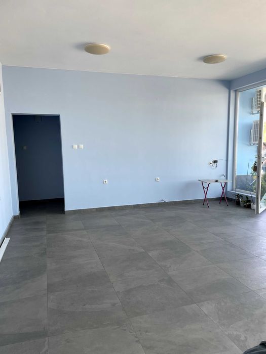 Дава се под наем Офис в Пловдив, Коматевски възел - 45 кв.м за 612 € - Снимка #2