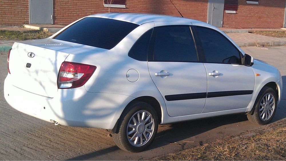 Lada Granta Lyuks 2014 yil xolati zo’r