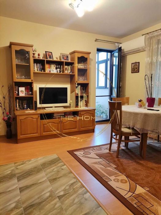 Дава се под наем Двустаен апартамент в Варна, Конфуто - 75 кв.м за 450 € - Снимка #2