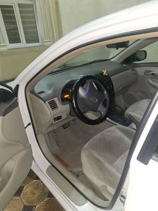 Продаётся Toyota Corolla автомат 2007 года