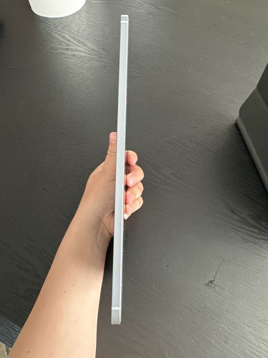 Ipad Air 4 Cellular 64 GB cu apple pencil gen 2 si magic keyboard originala