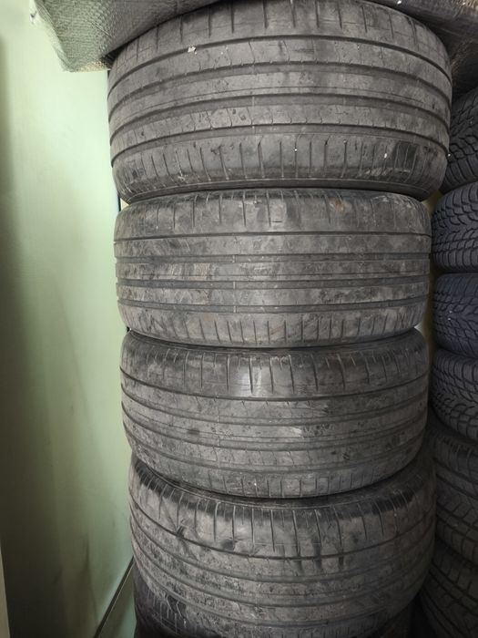 285/40R21 PIRELLI PZ4