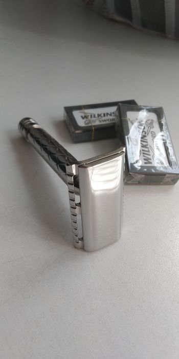 Станок для бритья YAQI Ghost 70SP
