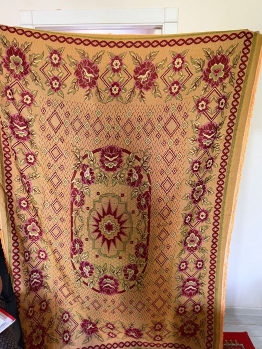 Dasturxon naqshli va noodatiy hamda özbekona