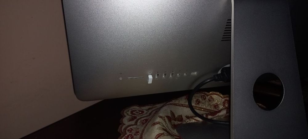 imac komputer core i5 RAM 8GB 500GB SSD nvidia video karta