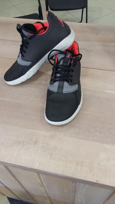 Jordan-Много Запазени