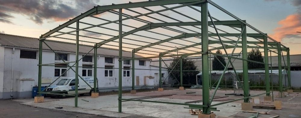 Vand hale metalice la super preț-calitate fără avans