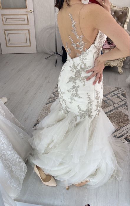 Продается свадебное платье