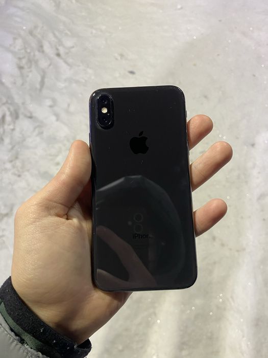 Продам айфон 10 64 гб