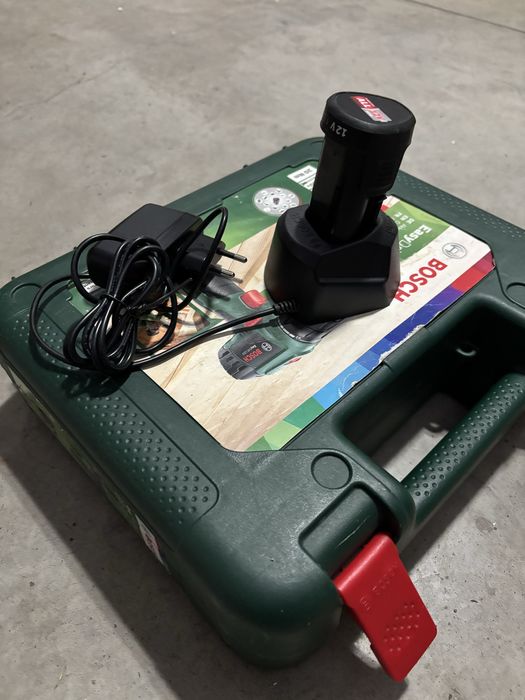 Masina de gaurit si insurubat Bosch Easydrill 1200