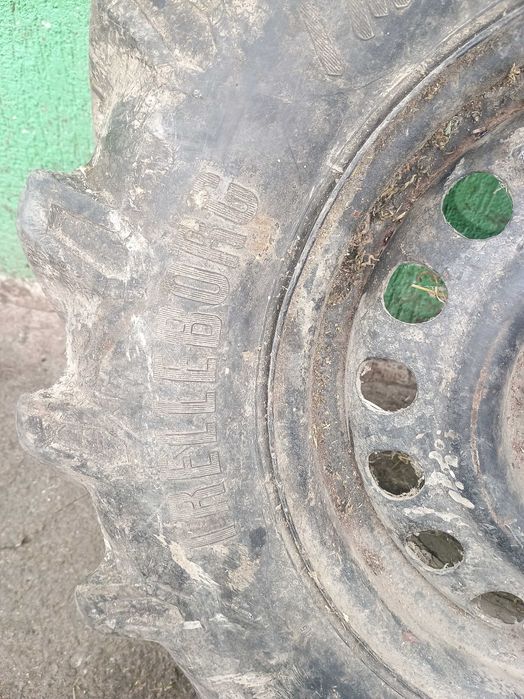 Гуми рибена кост 15 цола