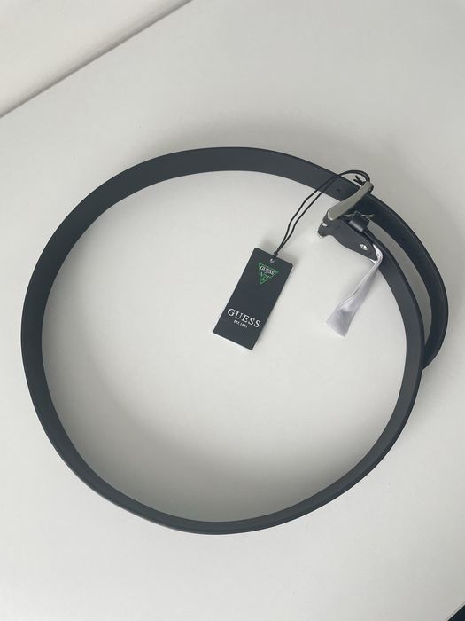 Оригинален мъжки колан Guess, размер L