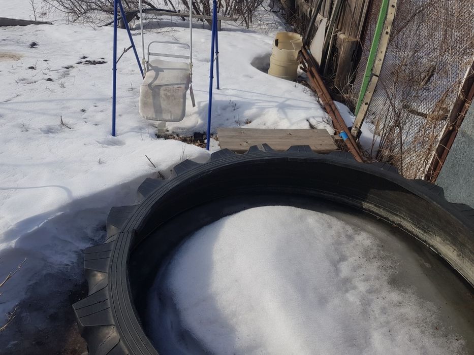 Продам дачу совмещеные 2пары за 150000тг отдам так как с переездом