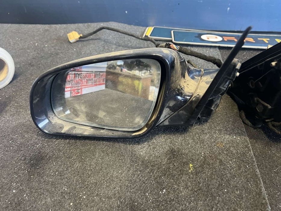 Огледала със затъмняване и лед за Audi A8 Ауди А8 d3 преди фейс