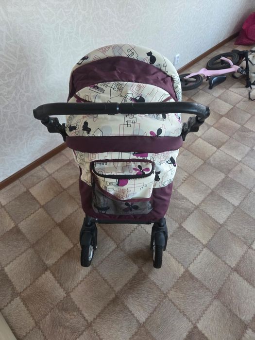Продам детскую коляску.