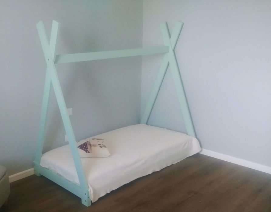 Pat copii Teepee in firma de cort