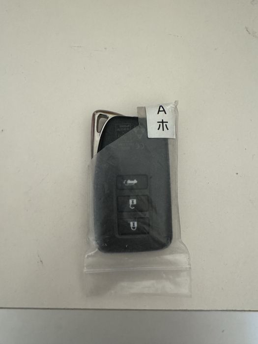 Оригинал Лексус 570 ключь lexus