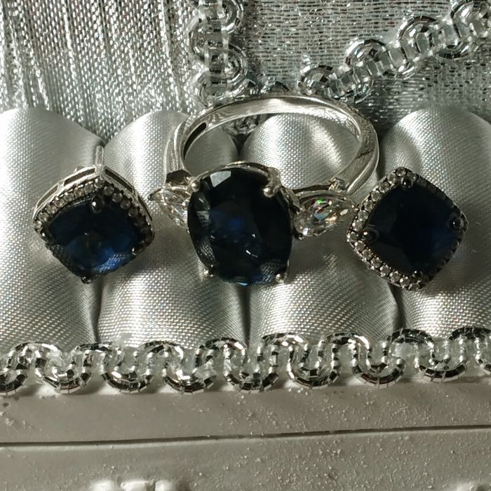 Комплект с Сапфирами