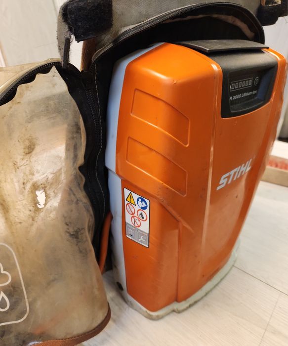 Baterie drujba electrica stihl